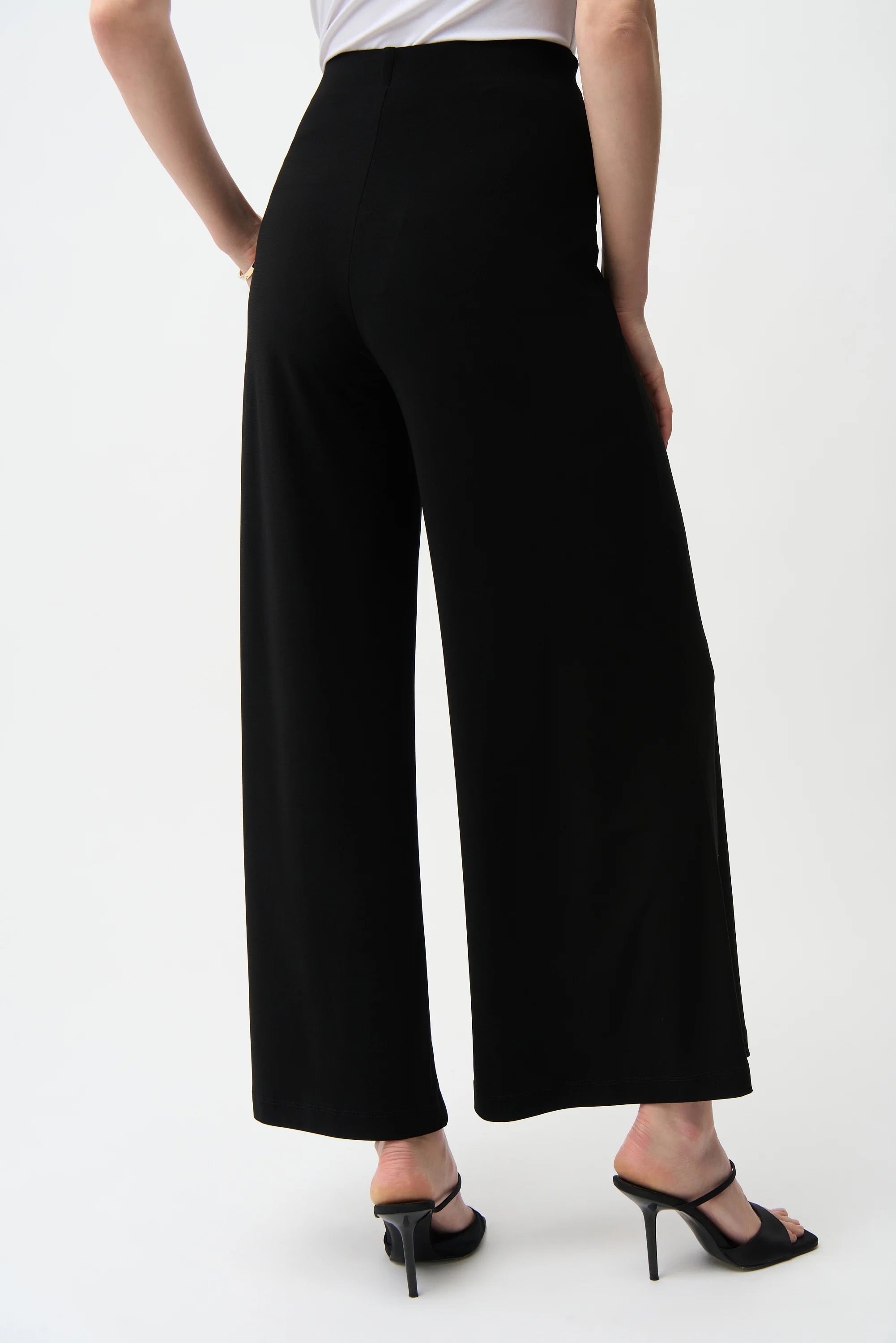 Classic Pull-On Wide Leg Pants