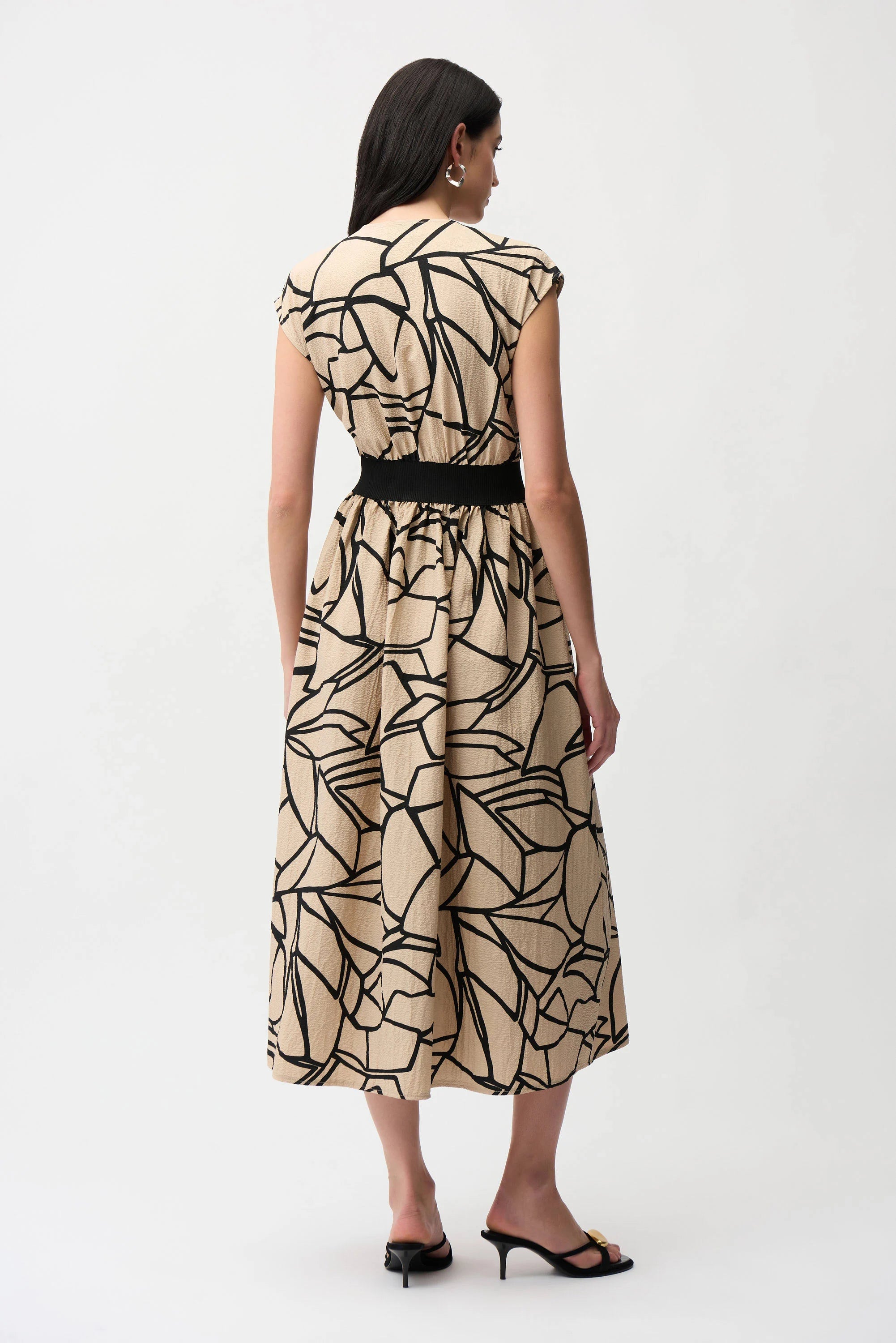 Seersucker Abstract Print Fit and Flare Dress
