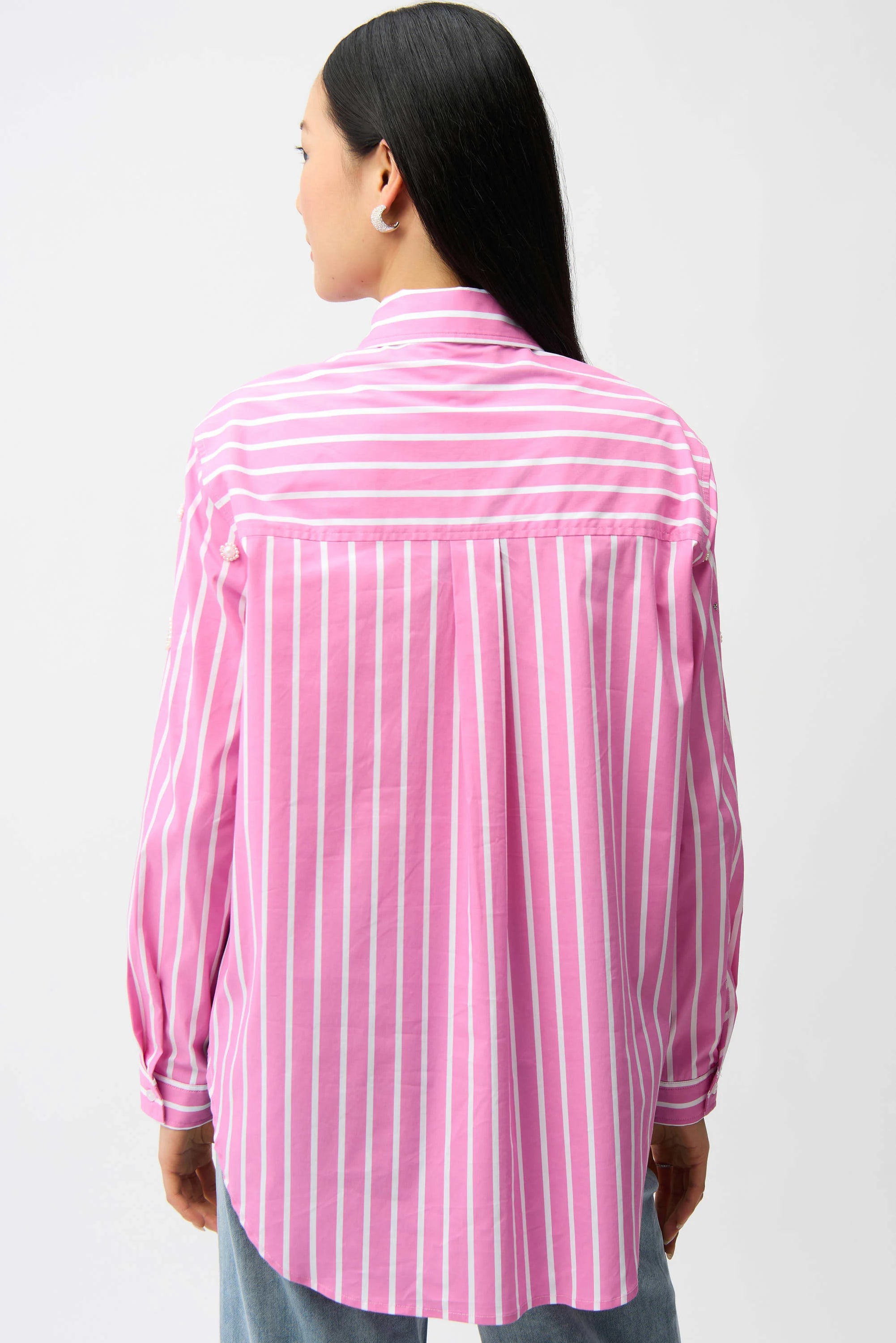 Embellished Hem Crewneck Blouse