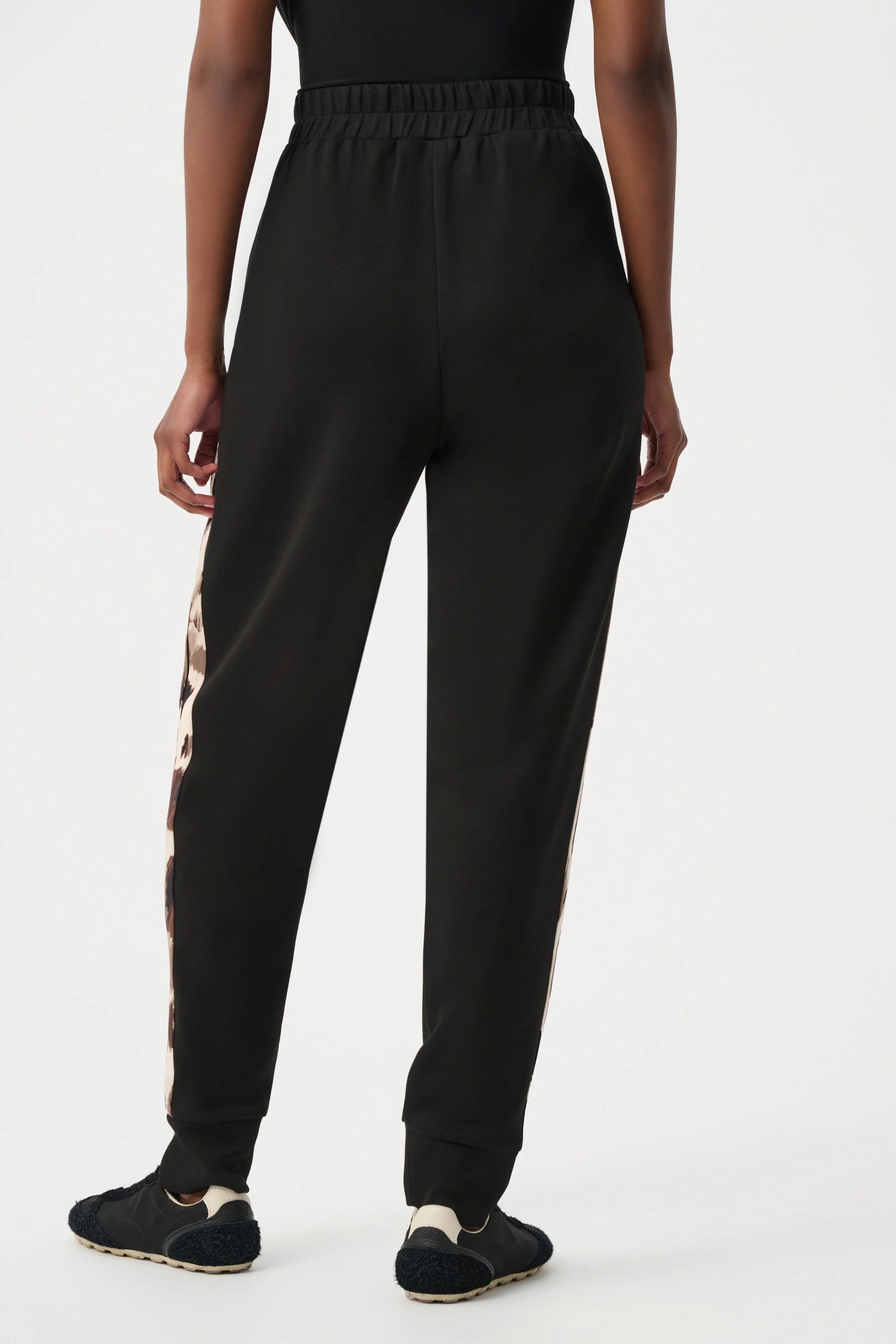 Animal Trimmed Jogger Pant