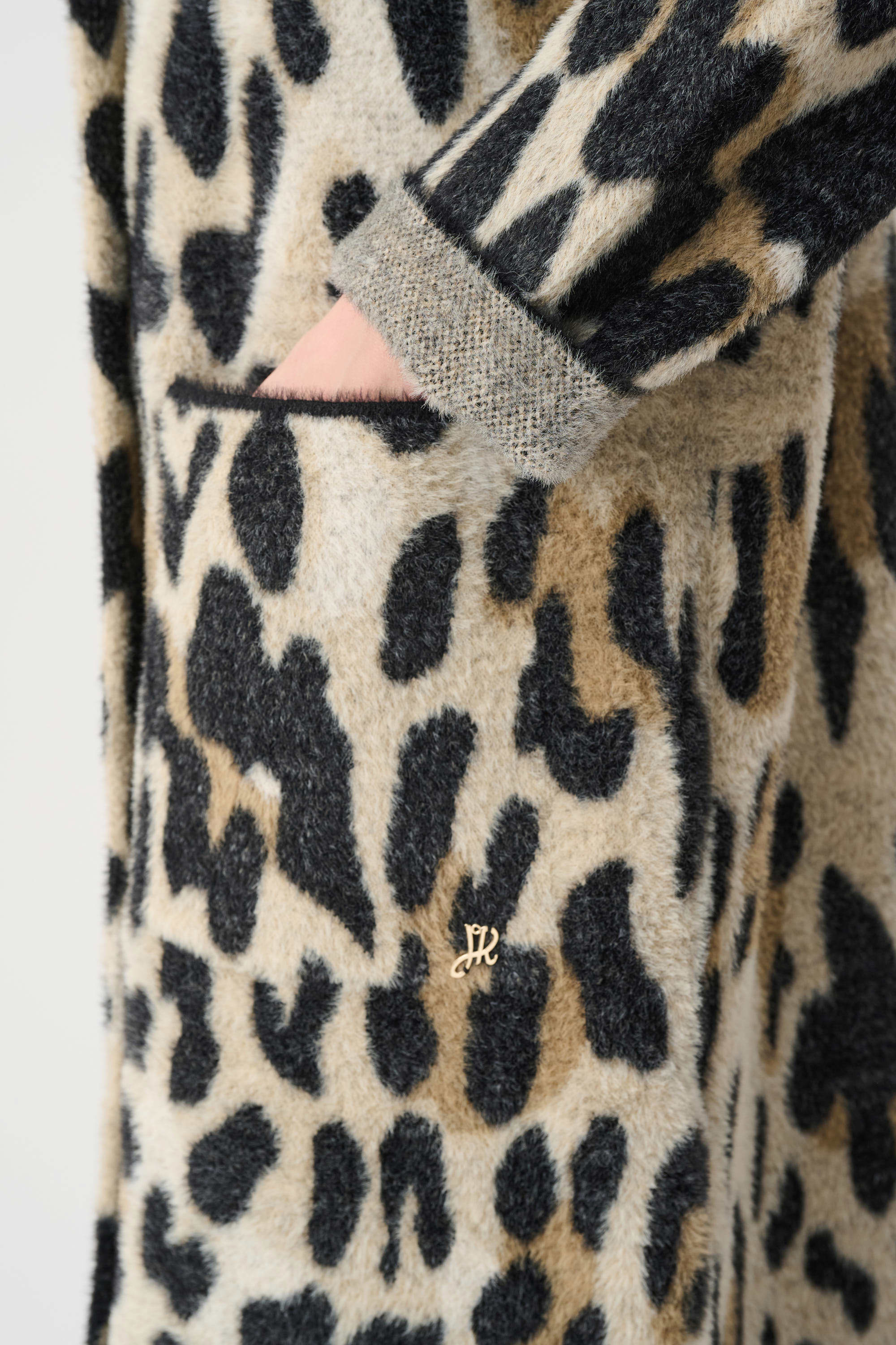 Feather Yarn Leopard Coat