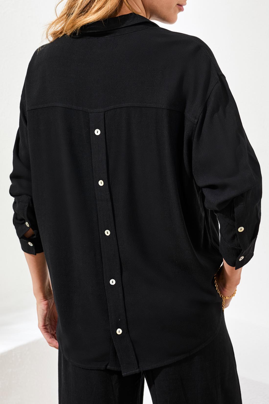 Long-Sleeve Button-Front Shirt