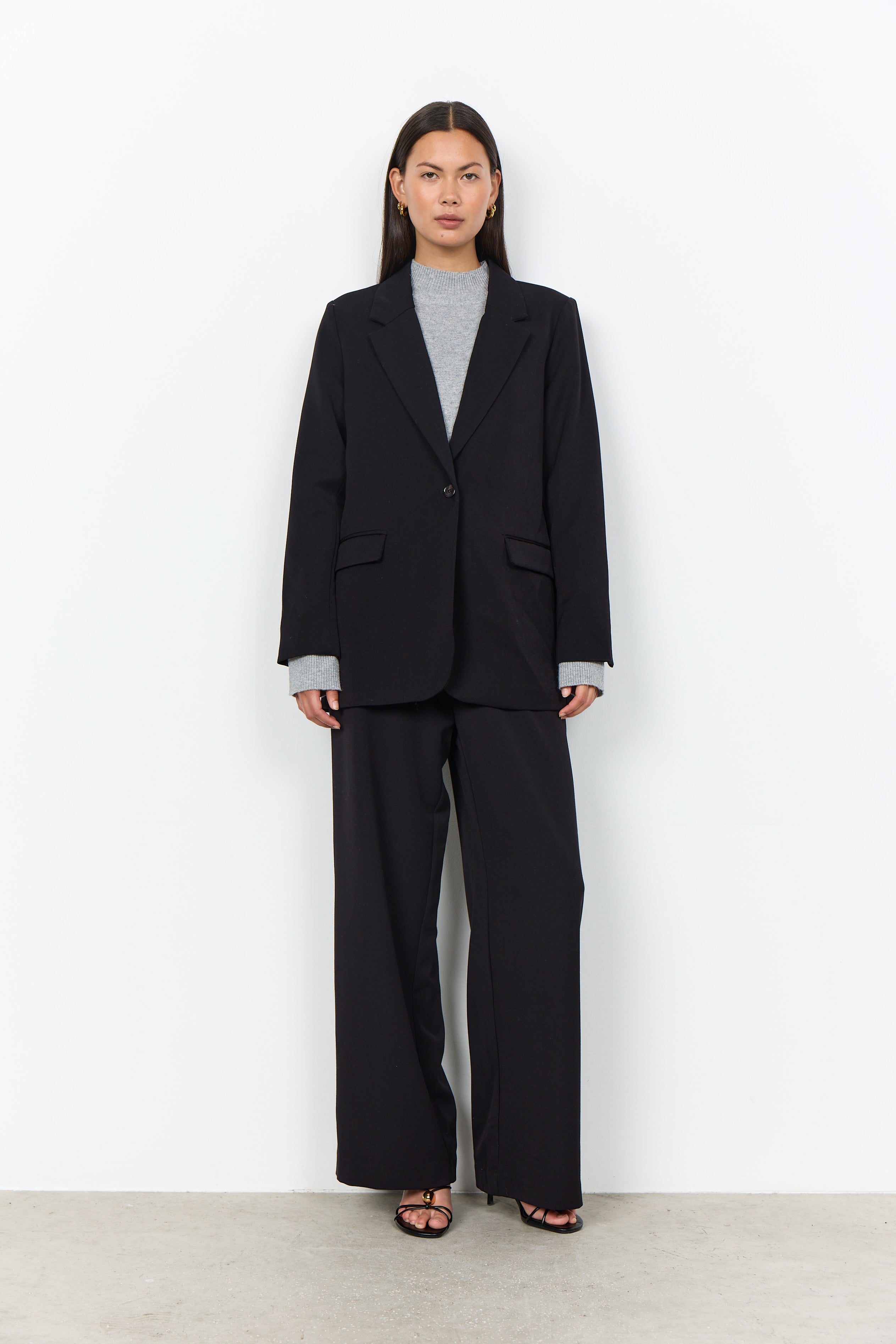 Soya Concepts Single Button Boxy Blazer - Style 5F41444