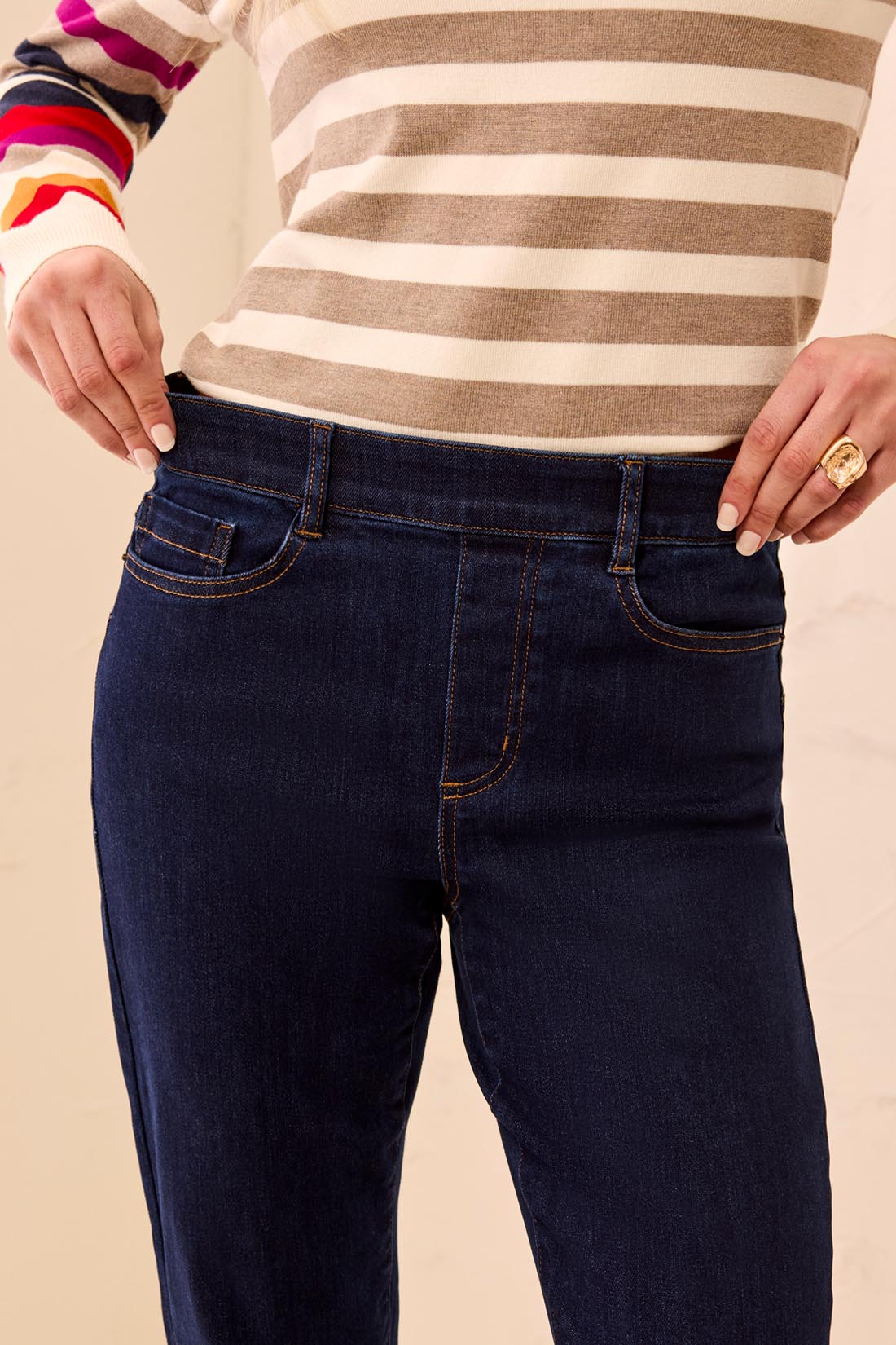 Sophia Curvy Straight Pant