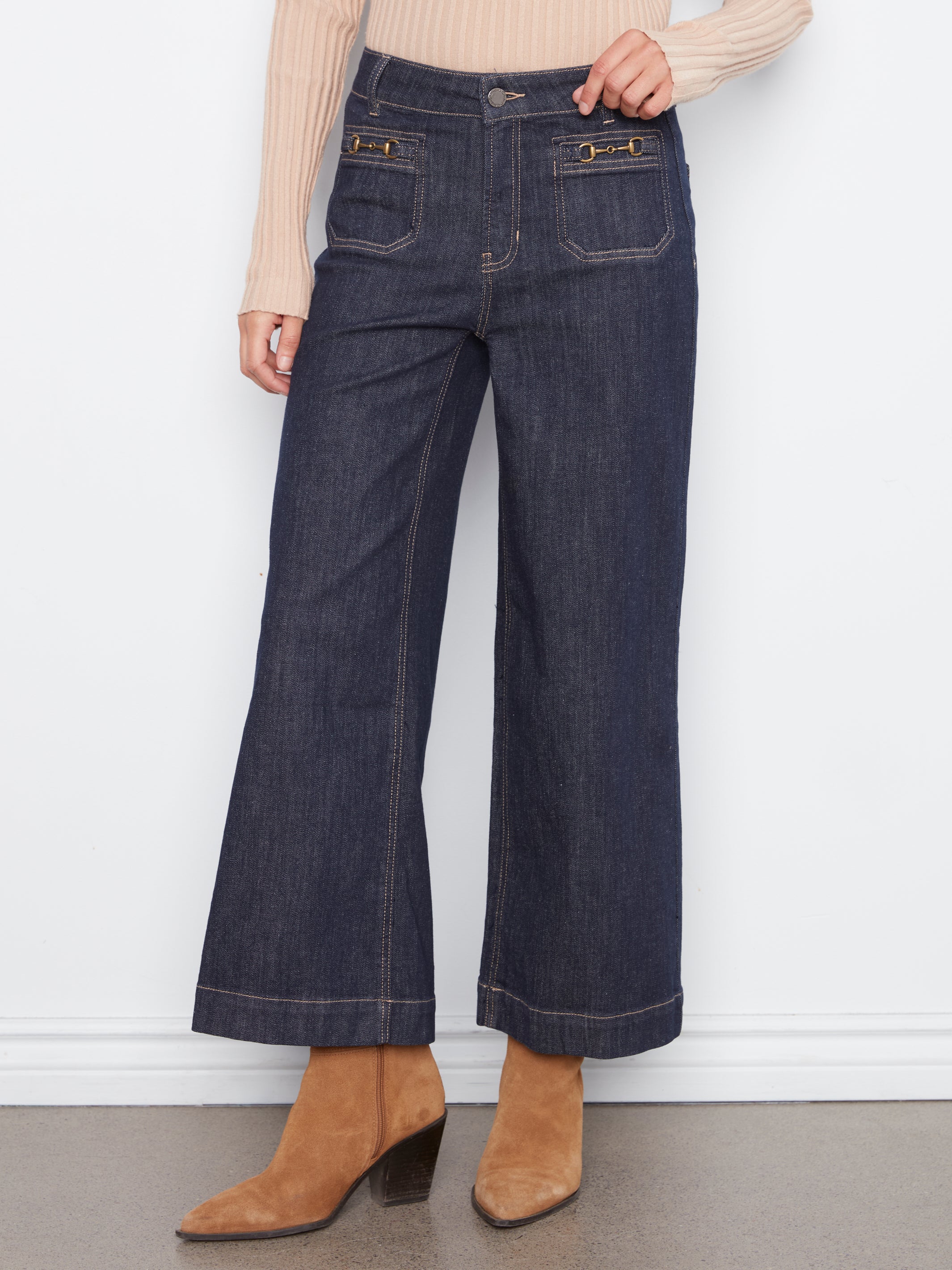 Cropped Patch Pocket Wide Leg Jeans