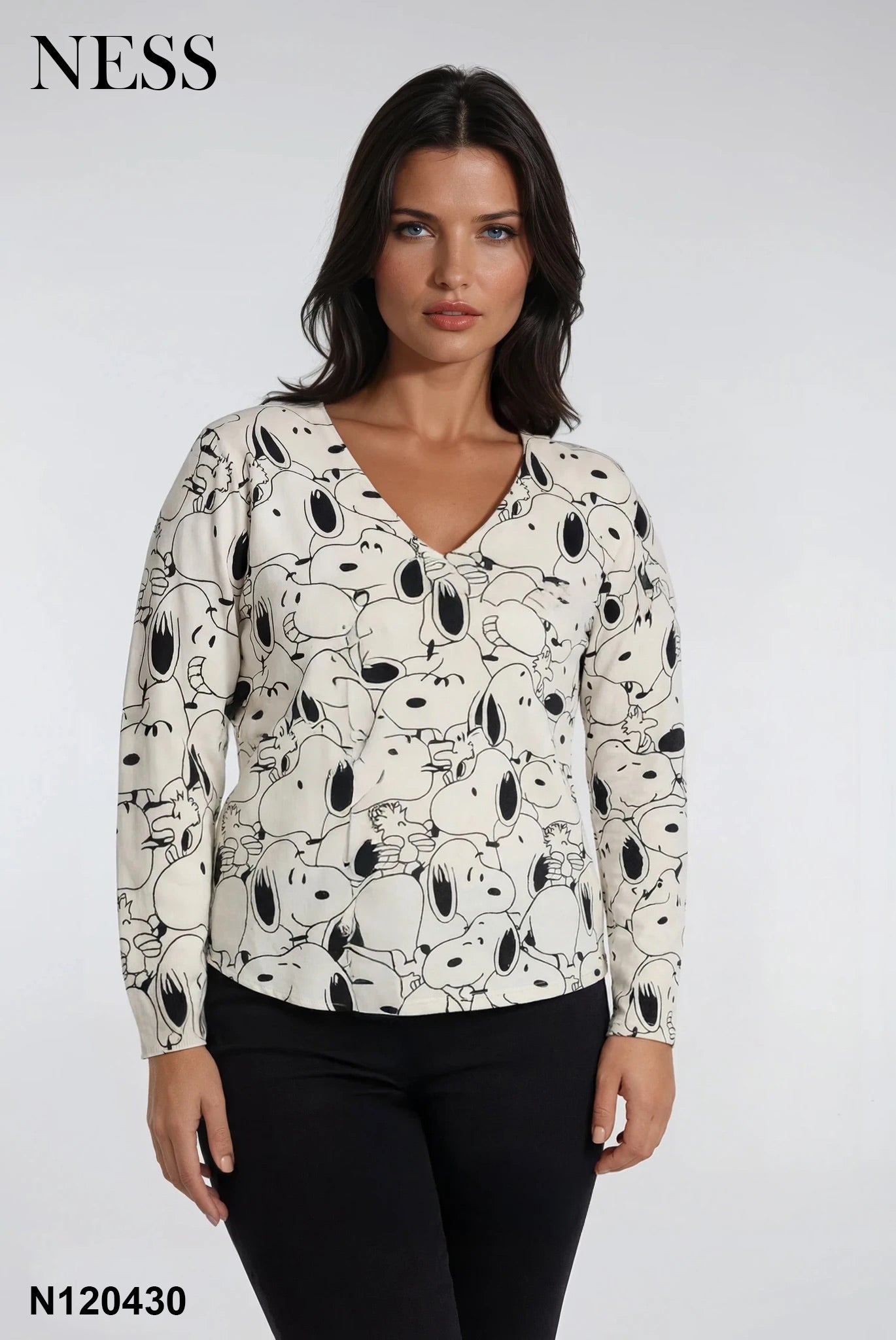 NESS V-Neck Snoopy Top - Style N120430