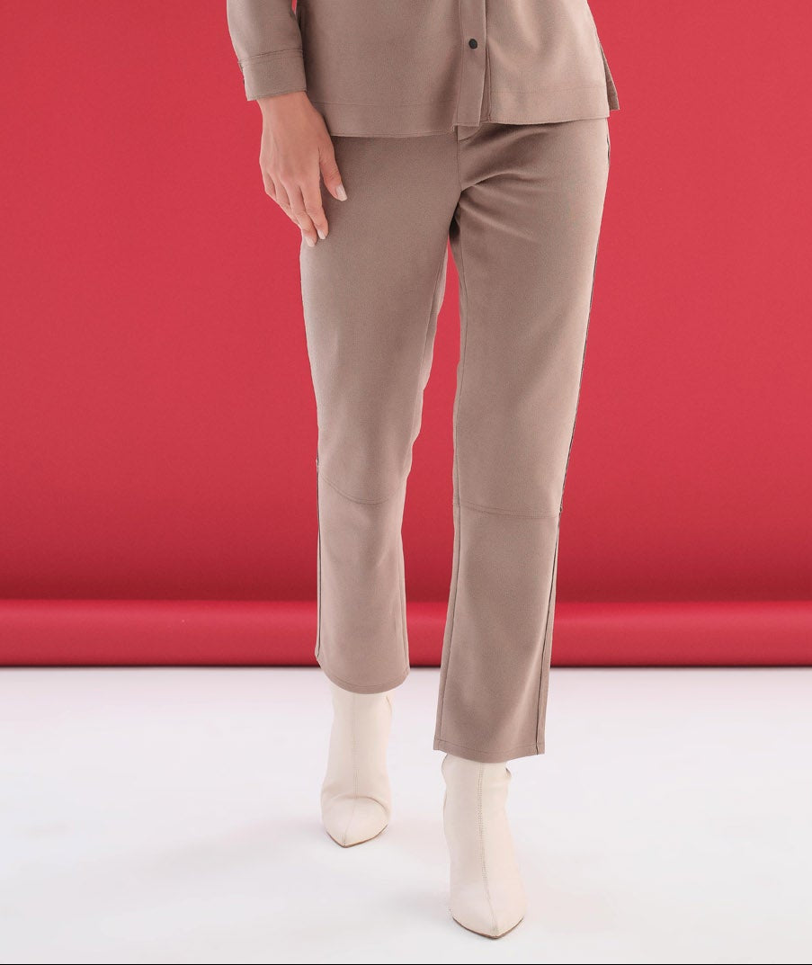 Dolezza Button-Front Pant With Pockts - Style 76251A