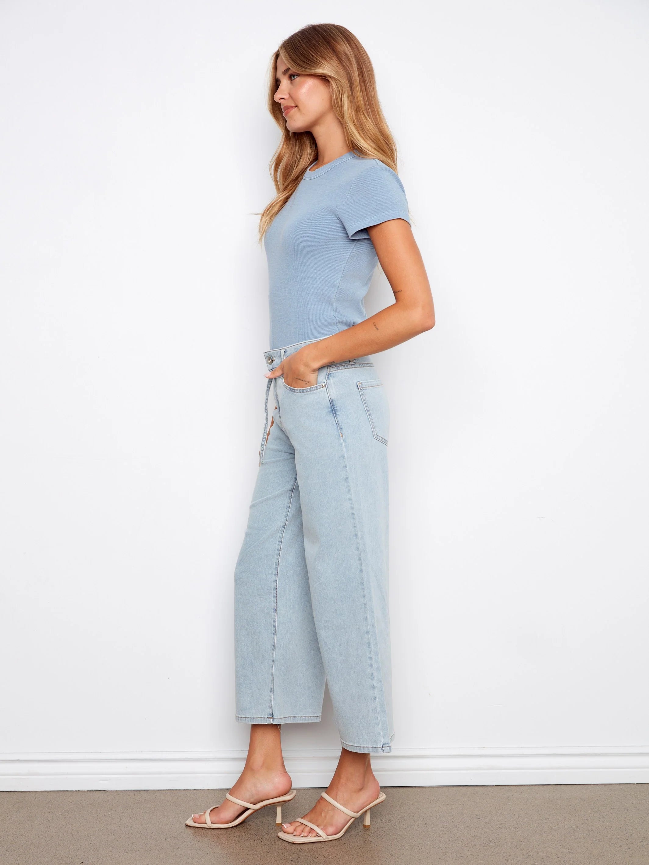 Wide-Leg Cropped Denim Pants
