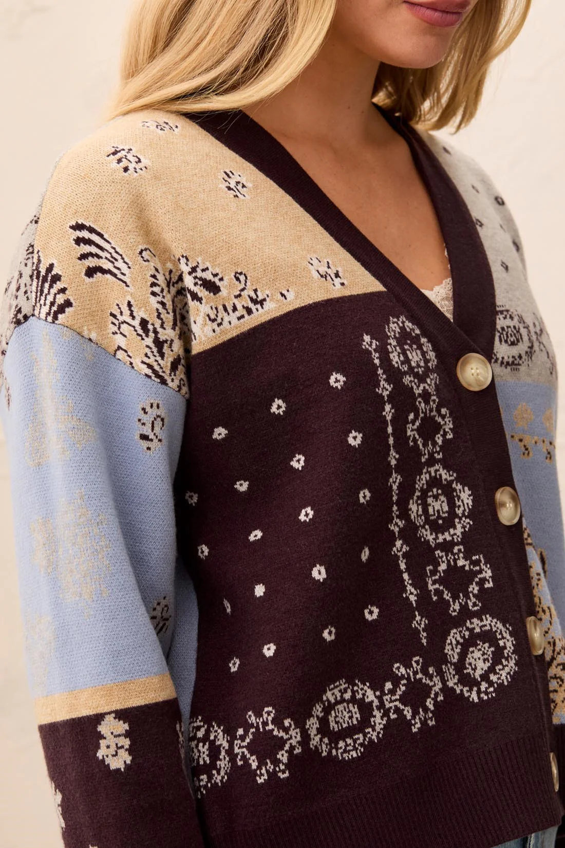 Novelty Jacquard V-Neck Sweater Cardigan