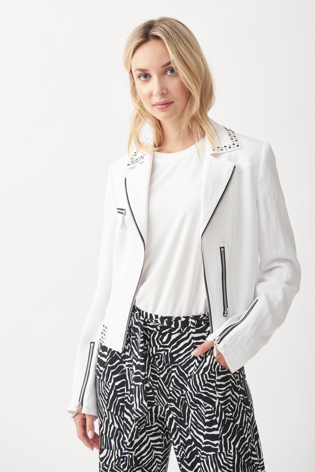 Joseph Ribkoff Jacket Style 221900 - Modella Signature